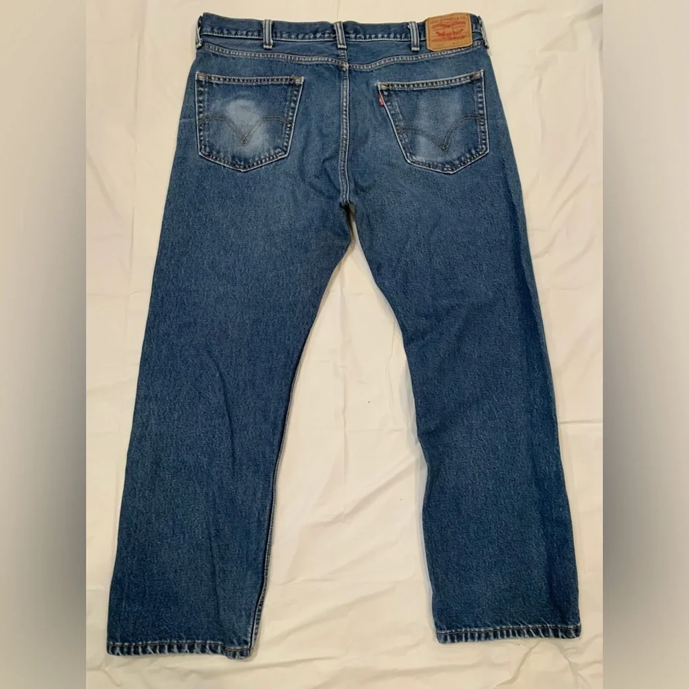 Levi's 505 Straight Fit Men's Heavy Denim Med Wash Jeans 40x30